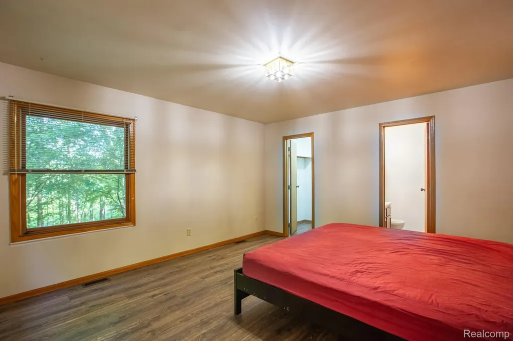 8507 Pineview Lake Drive Argentine Township MI 48451