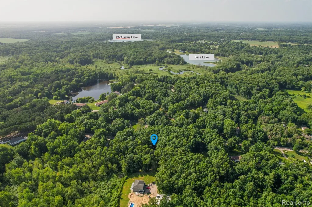 8507 Pineview Lake Drive Argentine Township MI 48451