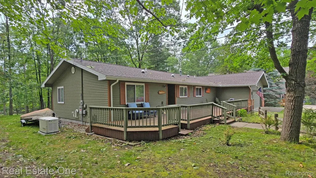 4081 N Chipmunk Trail Alcona Township MI 48742