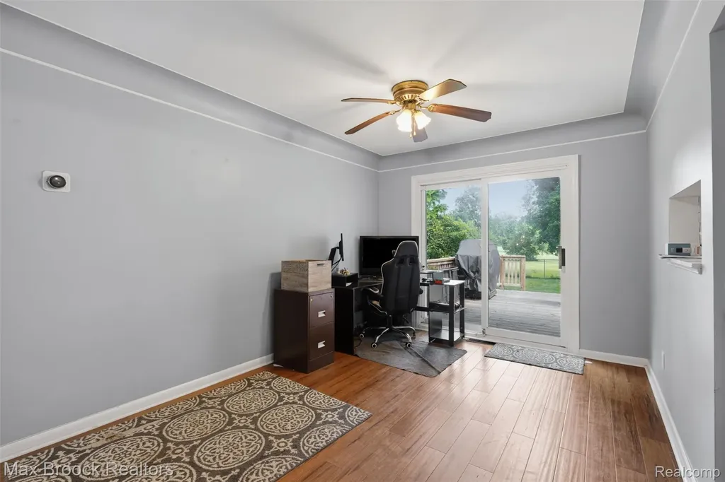 2444 Anders Drive Waterford Charter Township MI 48329