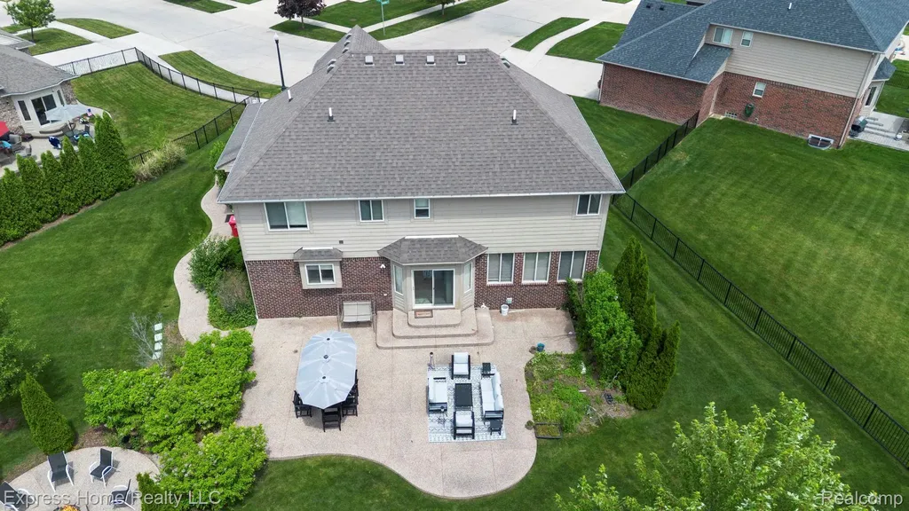 56713 Peach Tree Lane Macomb Township MI 48042