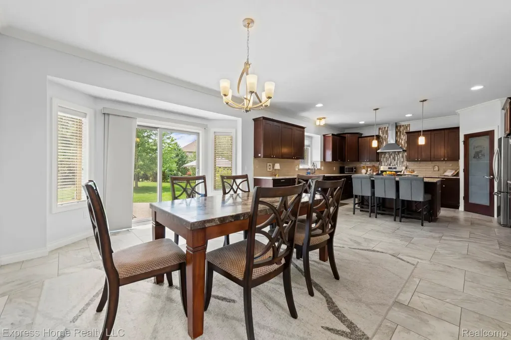56713 Peach Tree Lane Macomb Township MI 48042