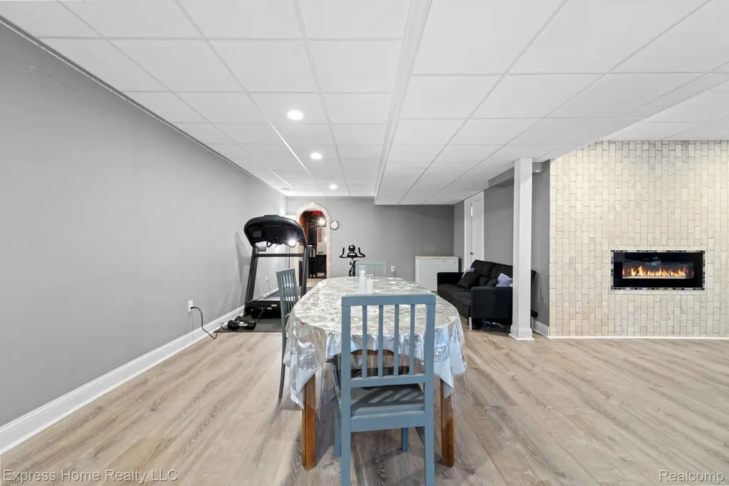 56713 Peach Tree Lane Macomb Township MI 48042