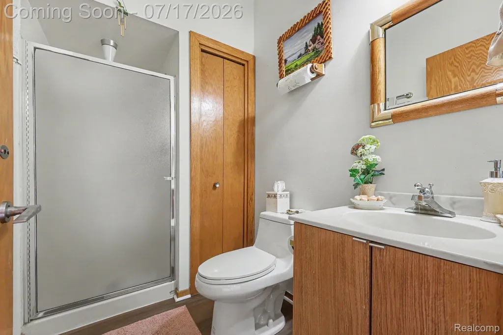 5685 Paint Valley Drive Rochester City MI 48306