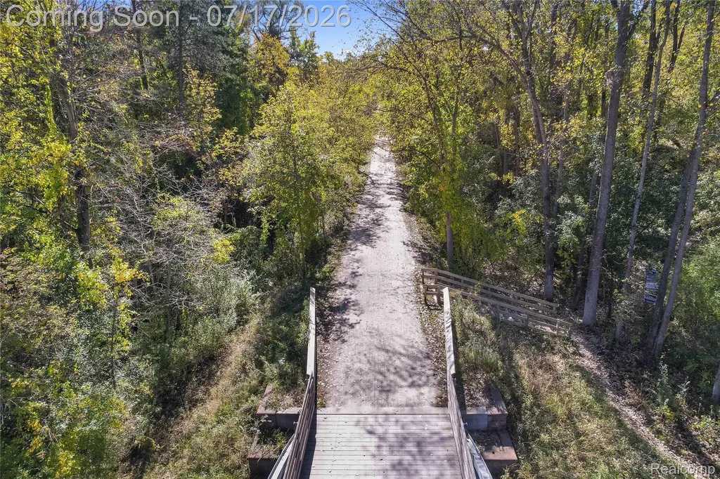 5685 Paint Valley Drive Rochester City MI 48306