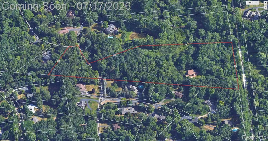 5685 Paint Valley Drive Rochester City MI 48306