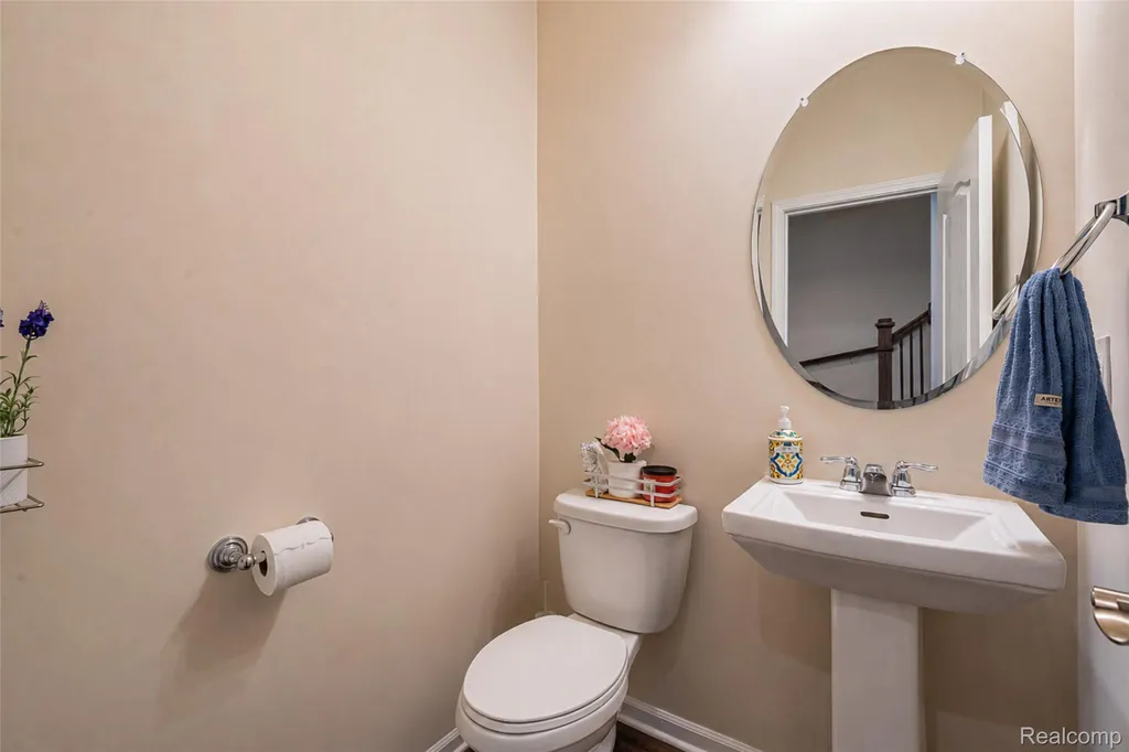 43479 Prospect Lane Novi City MI 48375
