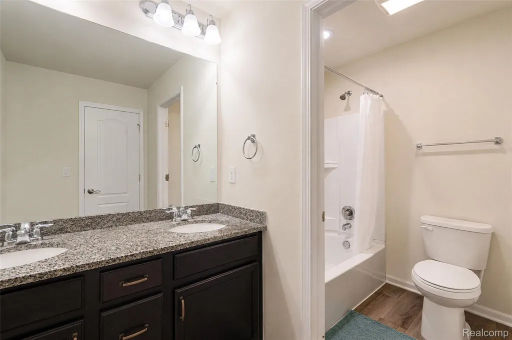 43479 Prospect Lane Novi City MI 48375