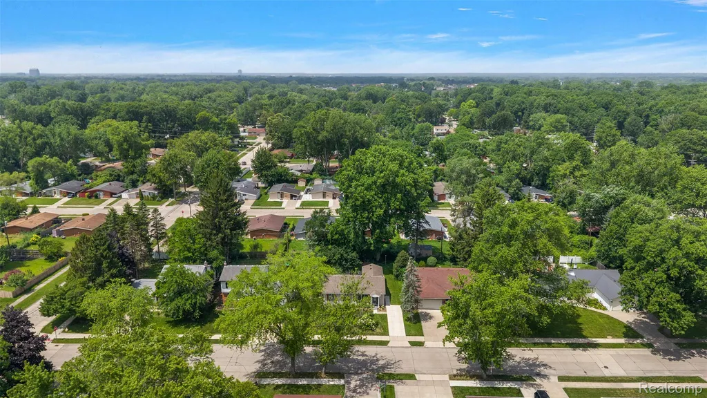 29815 Marshall Street Southfield City MI 48076