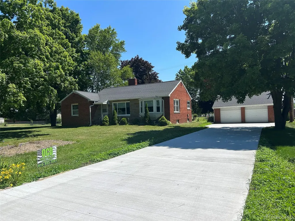 11039 Torrey Road Fenton Charter Township MI 48430