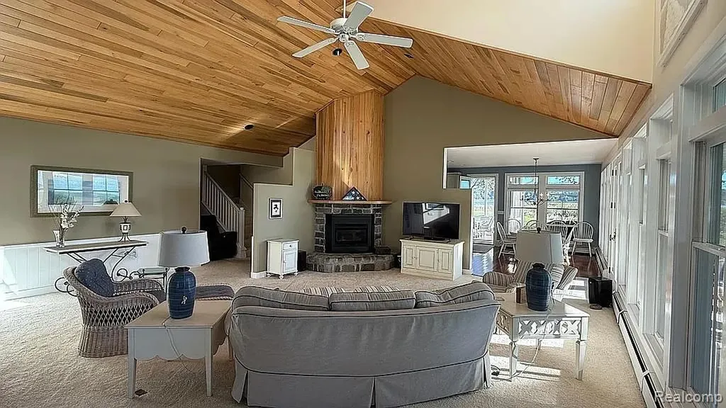 3219 Midway Drive Onekama Township MI 49675