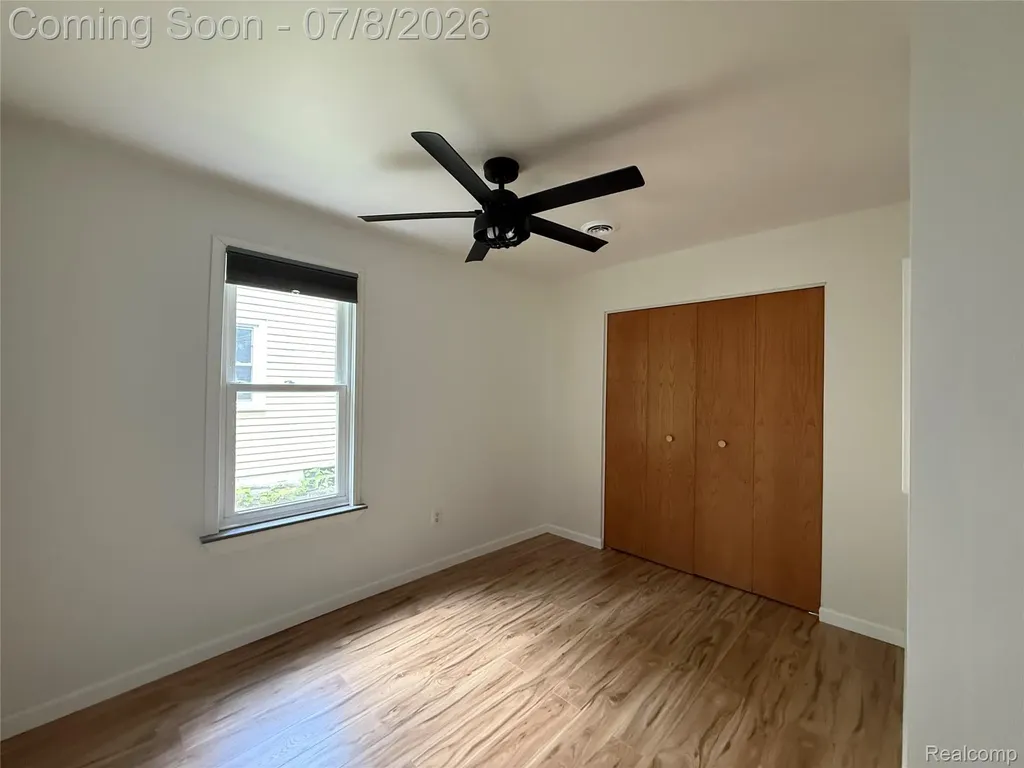 756 Cedarlawn Road Waterford Charter Township MI 48328