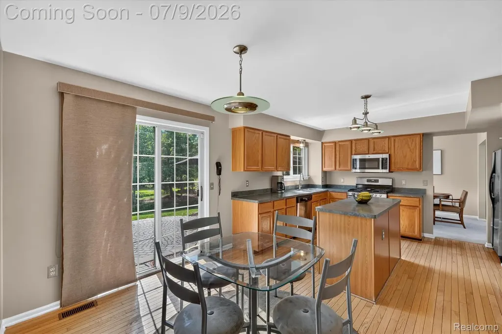 2619 N Woods Boulevard Canton Charter Township MI 48188