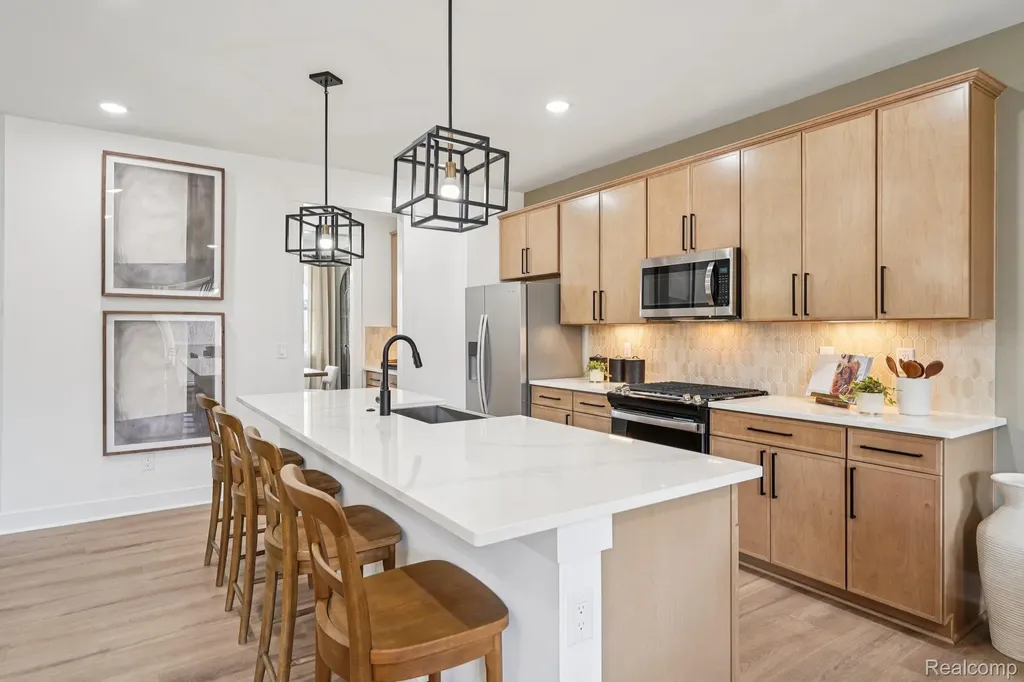 2843 Strobel Wixom City MI 48393