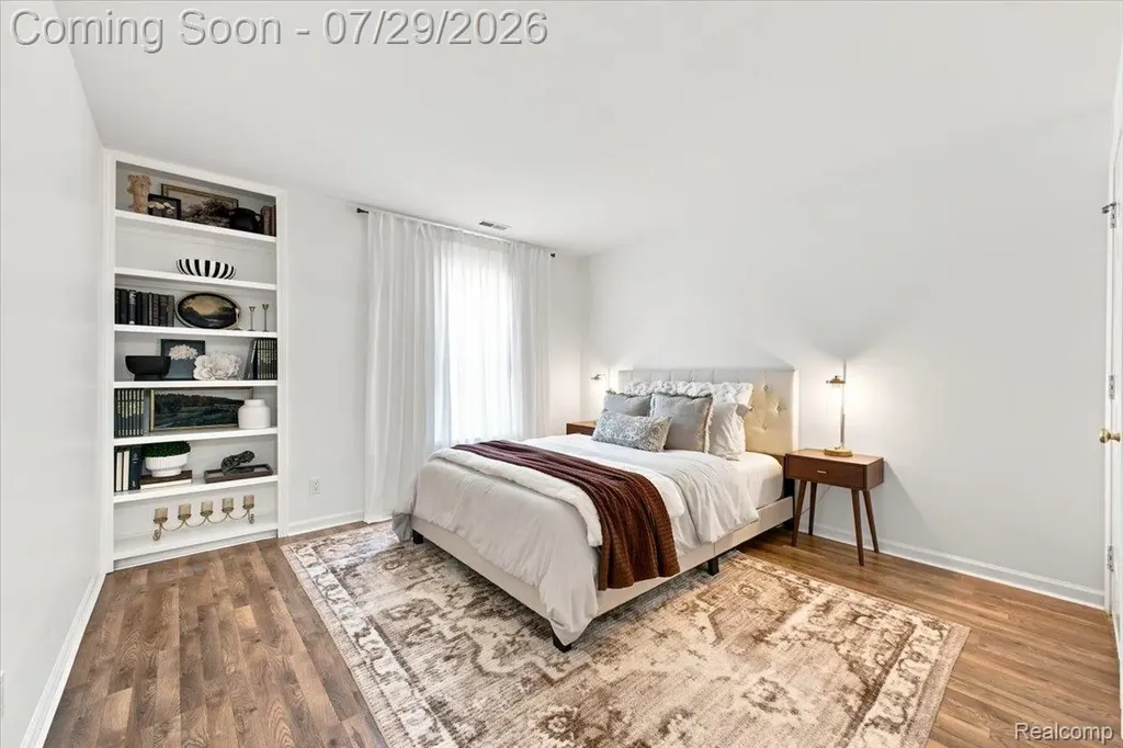 1655 Huntington Park, Unit #f Rochester Hills City MI 48309