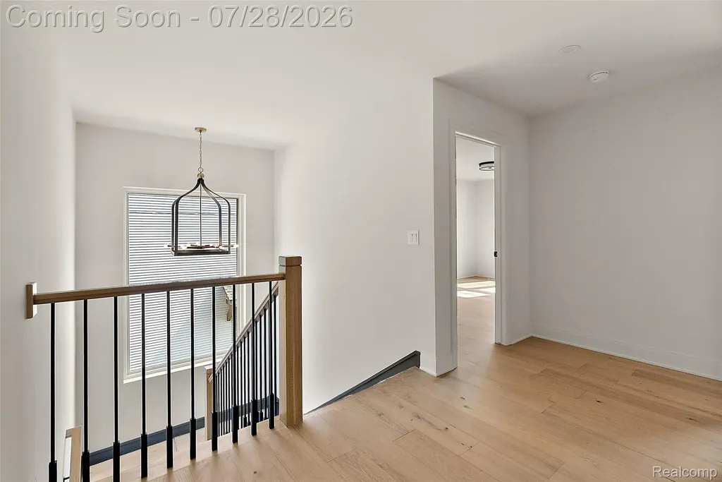 3919 Woodland Avenue Royal Oak City MI 48073
