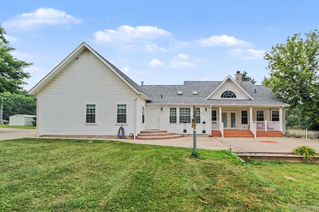 6740 Herbst Road Genoa Township MI 48114
