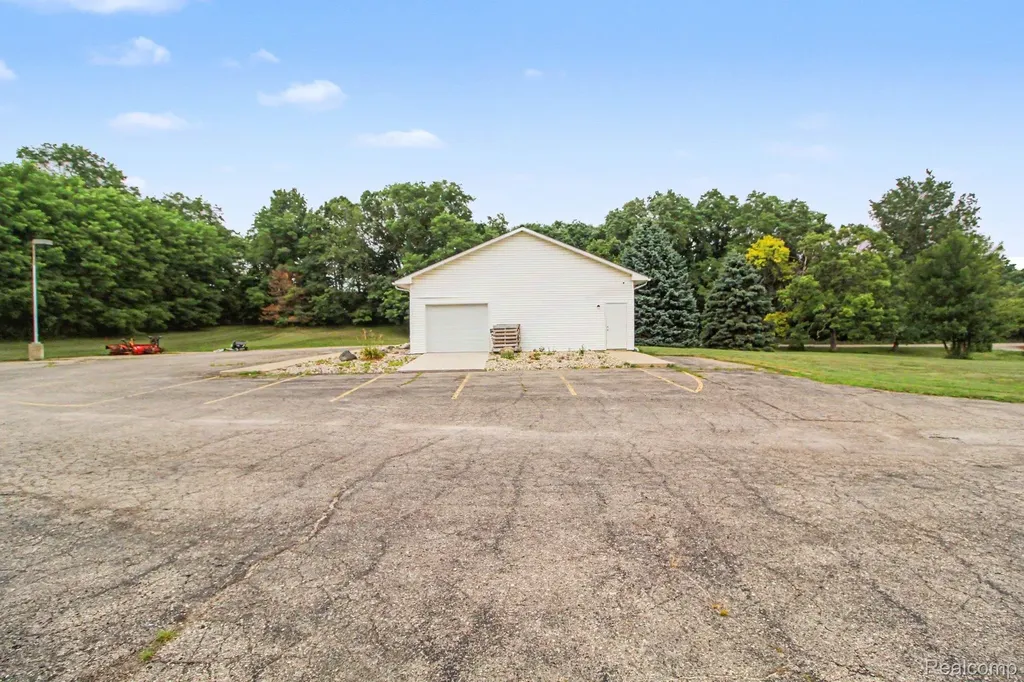 6740 Herbst Road Genoa Township MI 48114