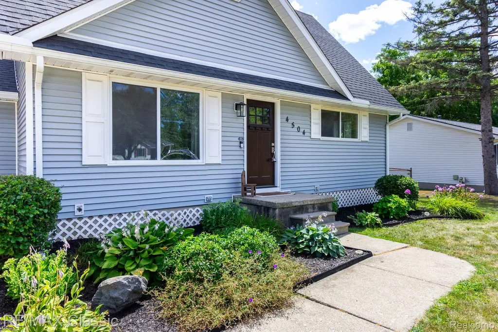 4504 American Heritage Road Grand Blanc Charter Township MI 48439