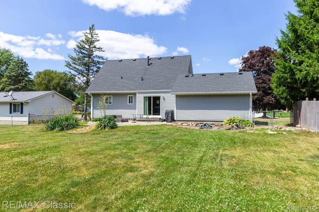 4504 American Heritage Road Grand Blanc Charter Township MI 48439