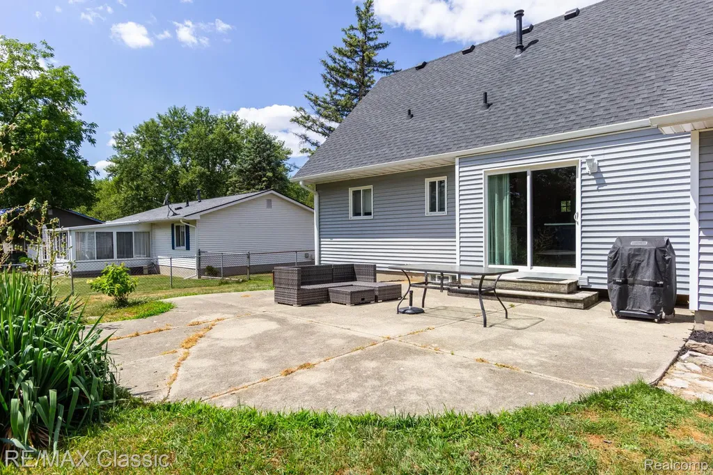 4504 American Heritage Road Grand Blanc Charter Township MI 48439