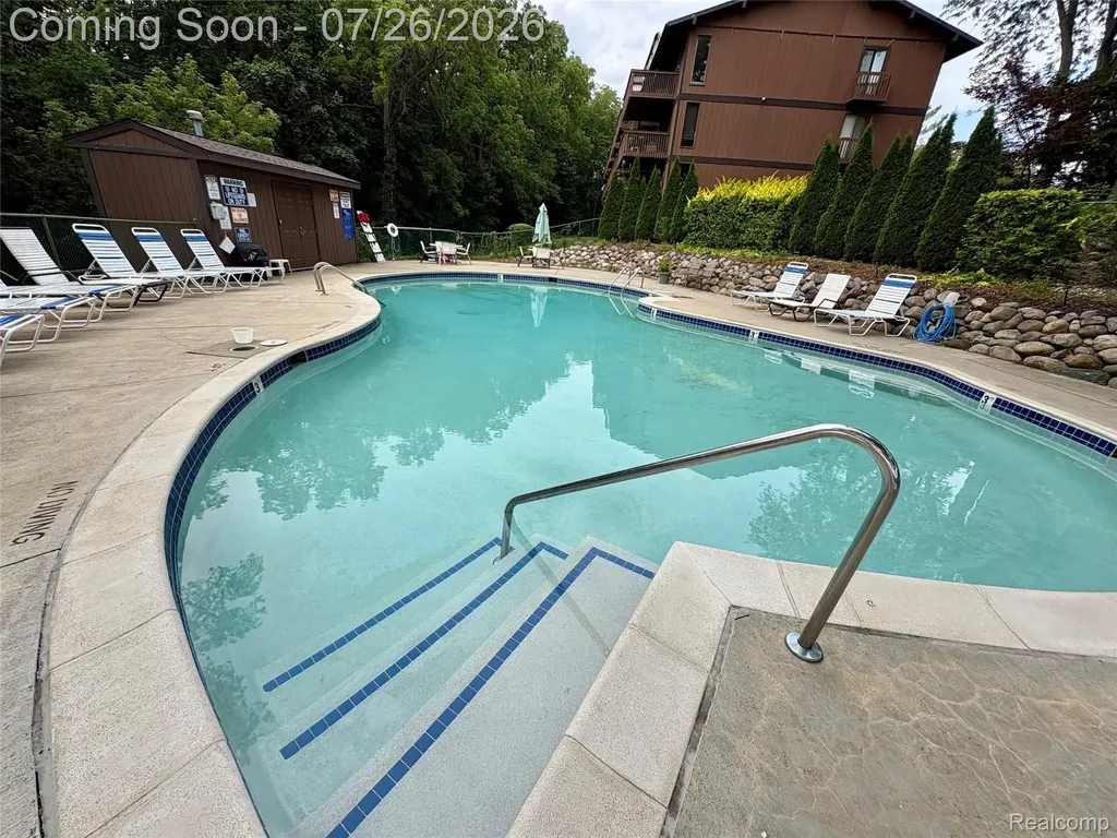 1736 Grove Road York Charter Township MI 48198