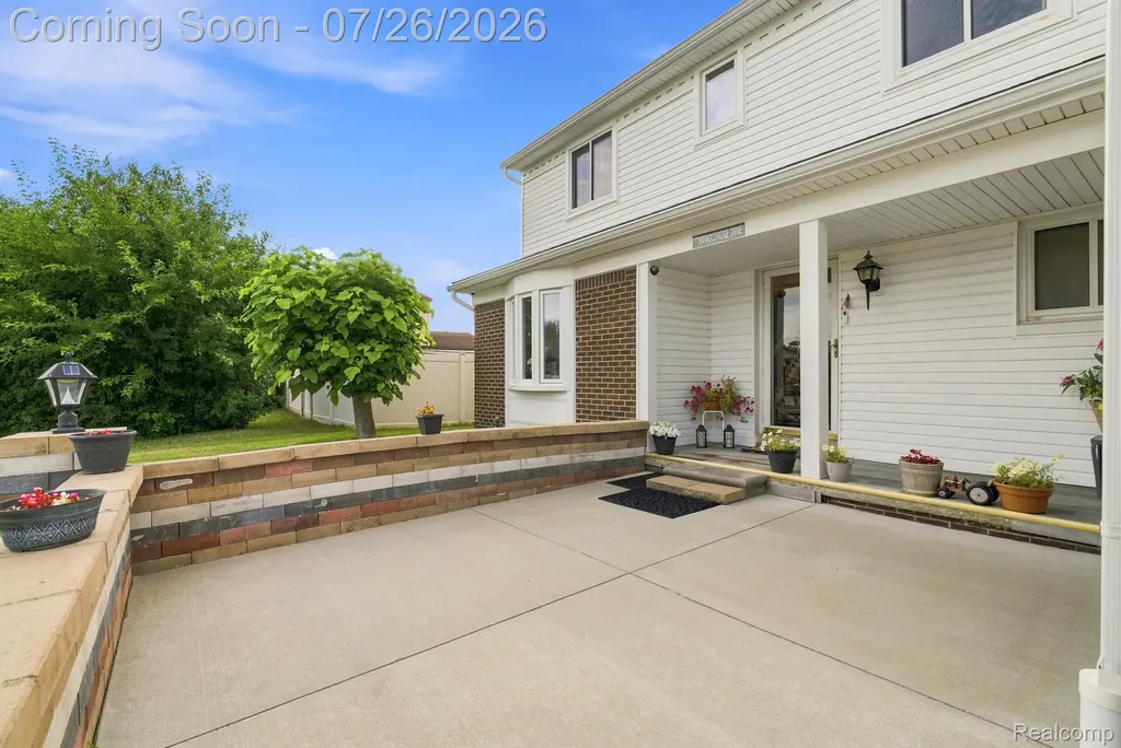 17900 Woodridge Drive Brownstown Charter Township MI 48193