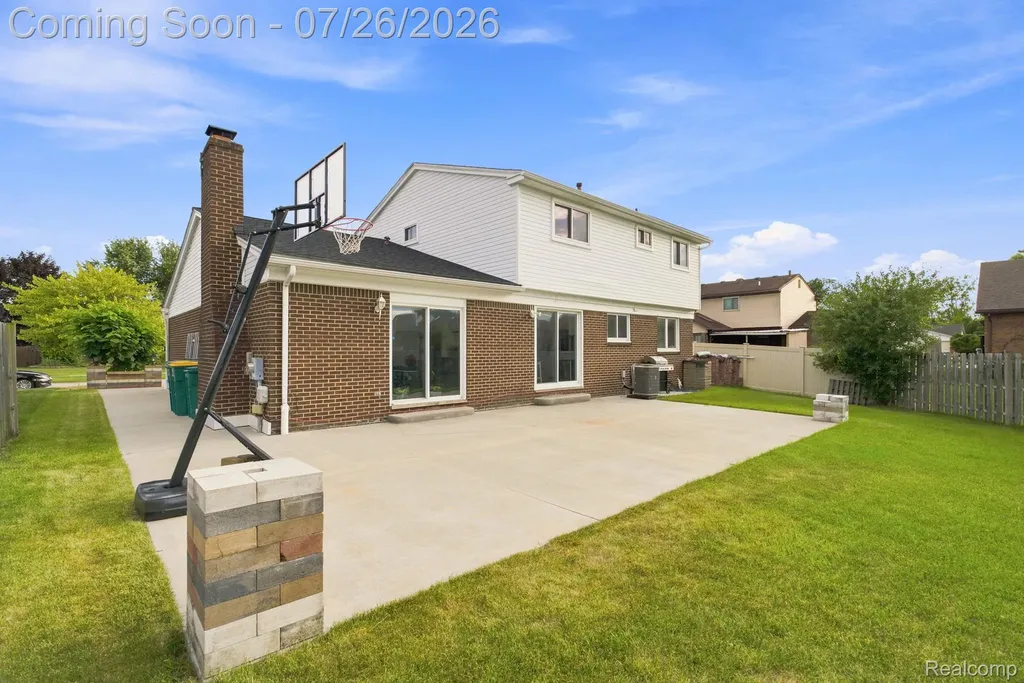 17900 Woodridge Drive Brownstown Charter Township MI 48193