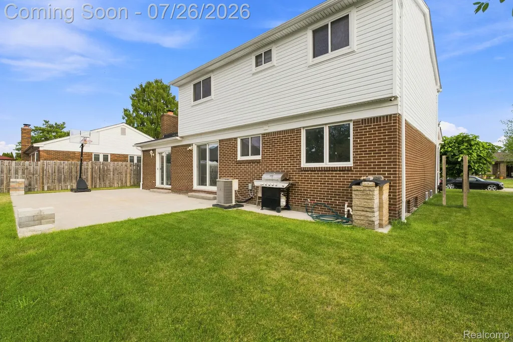 17900 Woodridge Drive Brownstown Charter Township MI 48193