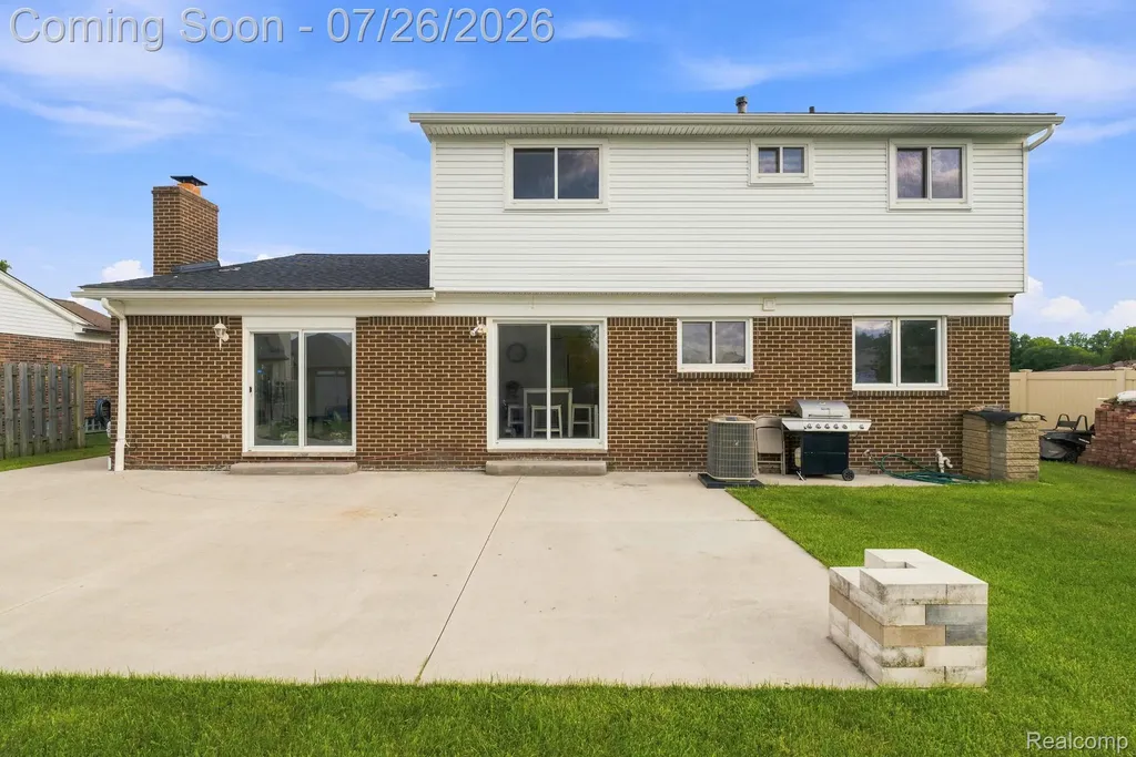 17900 Woodridge Drive Brownstown Charter Township MI 48193