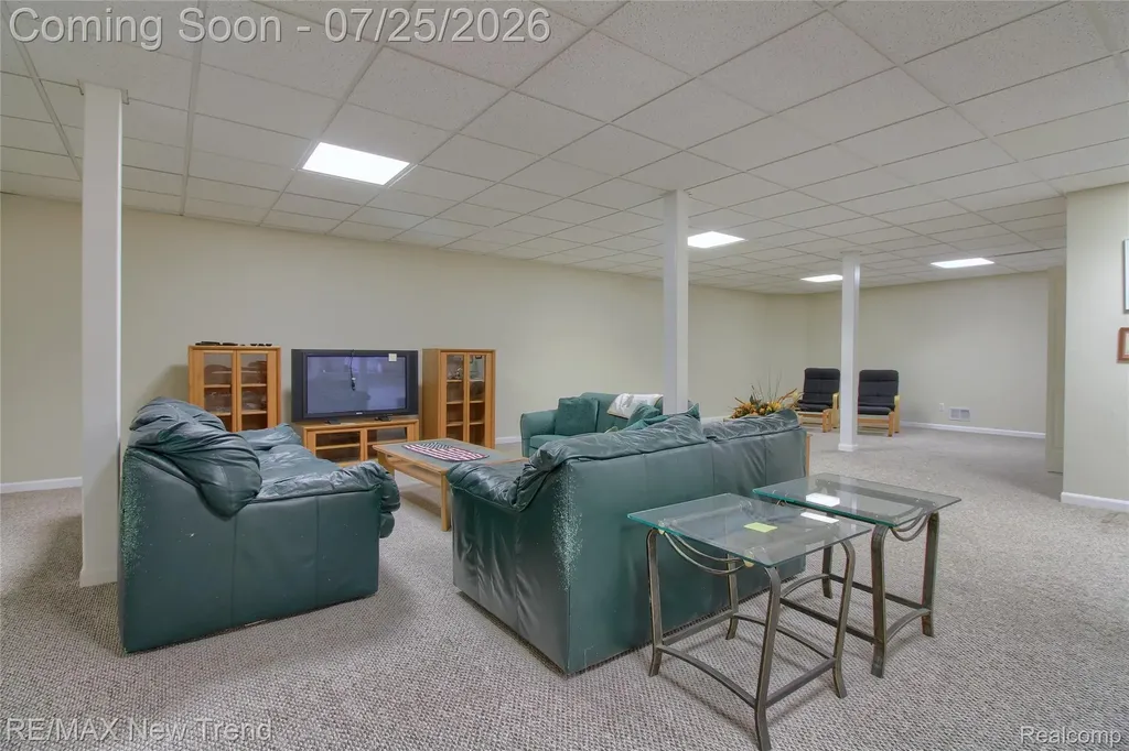 23733 Wintergreen Circle Novi City MI 48374