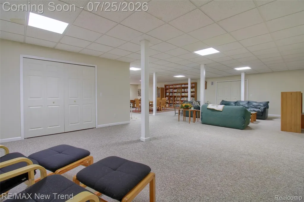 23733 Wintergreen Circle Novi City MI 48374