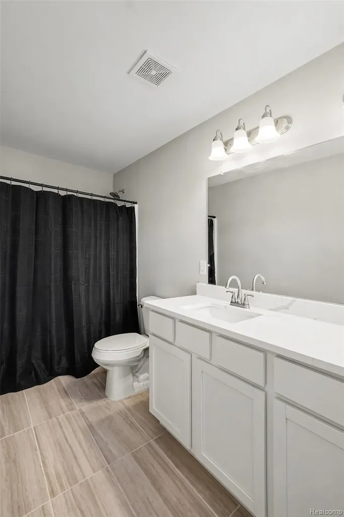 4101 Cedar Lane Grand Blanc Charter Township MI 48439