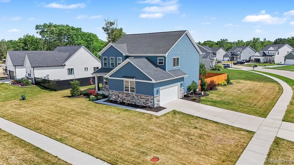 4101 Cedar Lane Grand Blanc Charter Township MI 48439