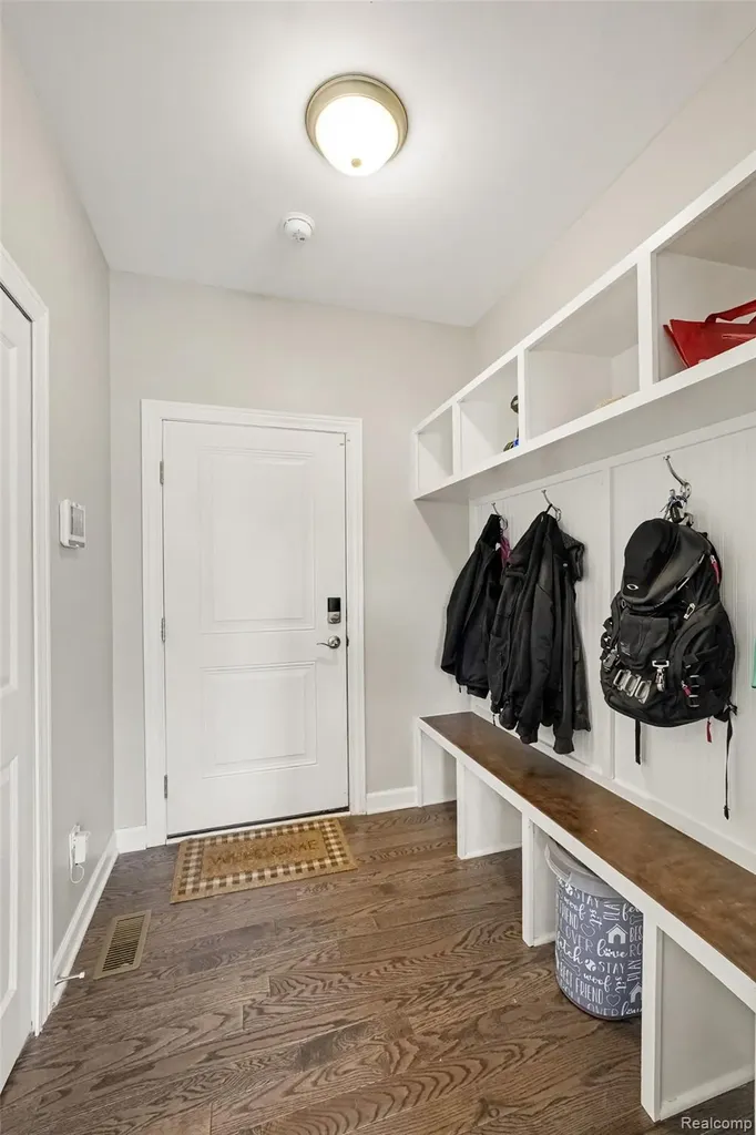 4101 Cedar Lane Grand Blanc Charter Township MI 48439