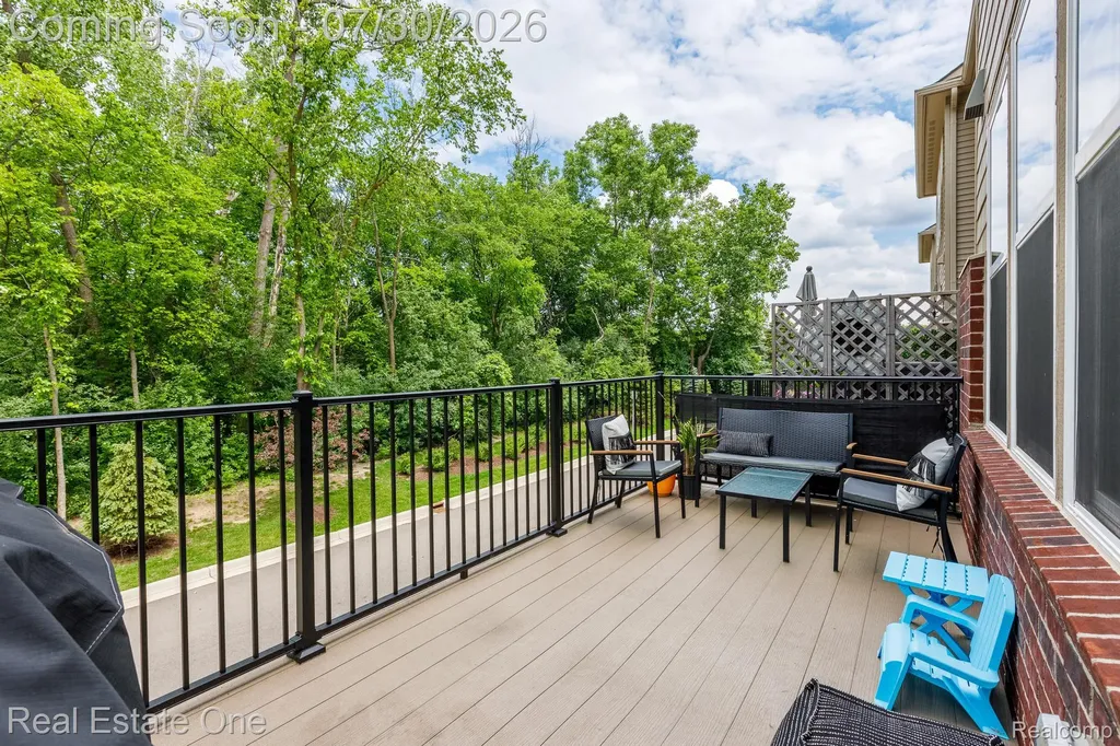 2785 Hartwick Drive Rochester Hills City MI 48307