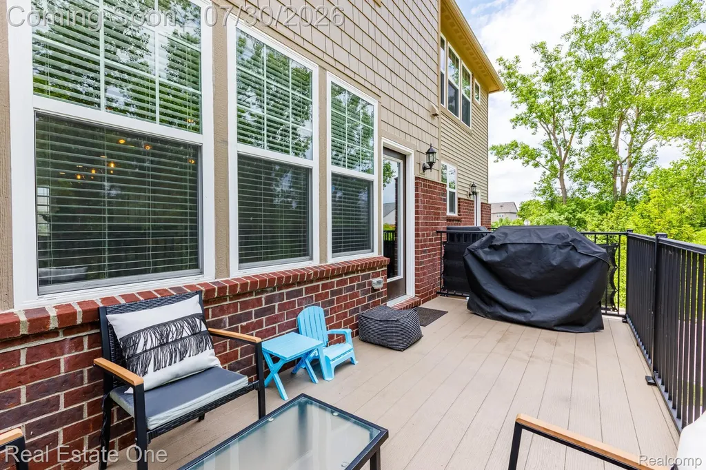2785 Hartwick Drive Rochester Hills City MI 48307
