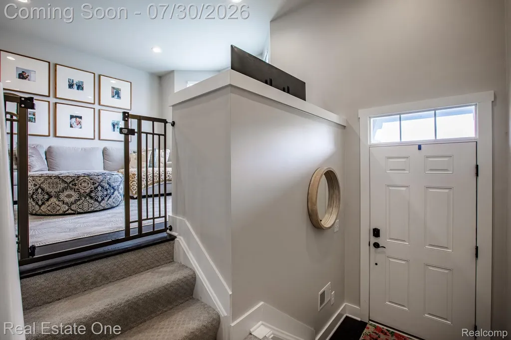 2785 Hartwick Drive Rochester Hills City MI 48307