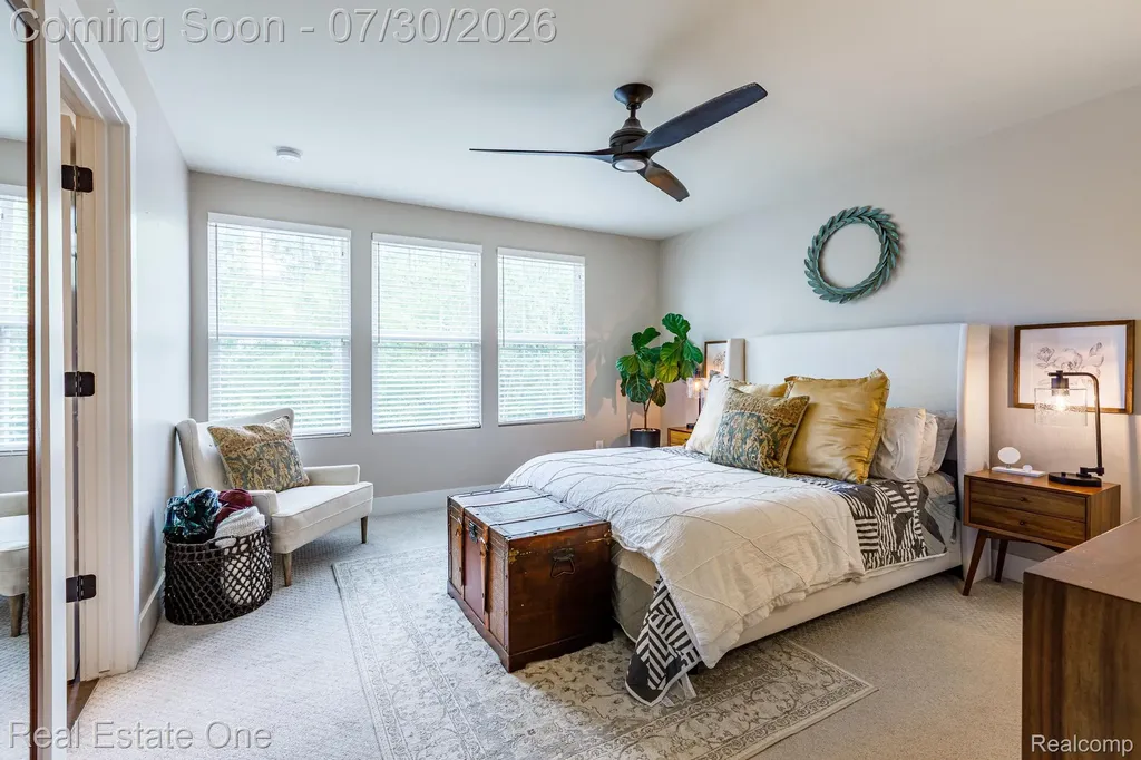 2785 Hartwick Drive Rochester Hills City MI 48307