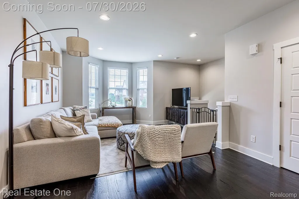 2785 Hartwick Drive Rochester Hills City MI 48307