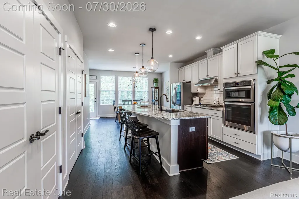 2785 Hartwick Drive Rochester Hills City MI 48307