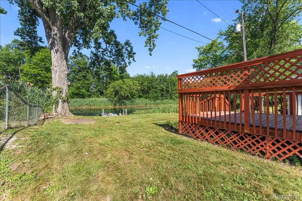 34868 W Jefferson Avenue Brownstown Charter Township MI 48173