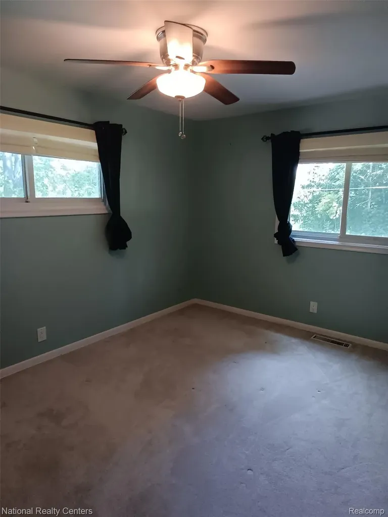 15280 Riviera Shores Drive Holly Township MI 48442
