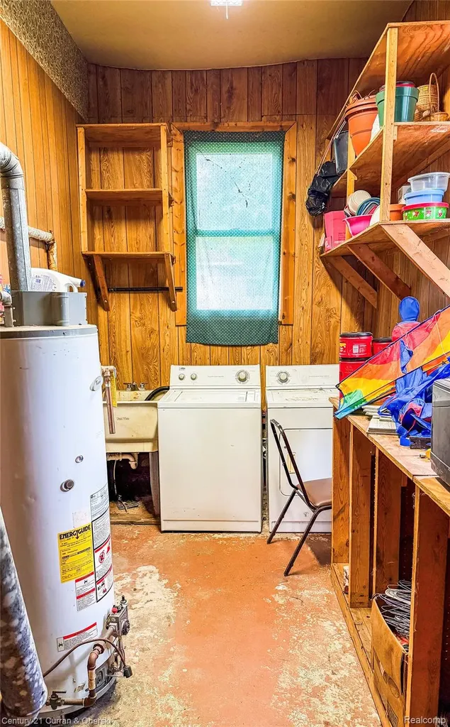 209 S Fifth Street Roscommon Village MI 48653