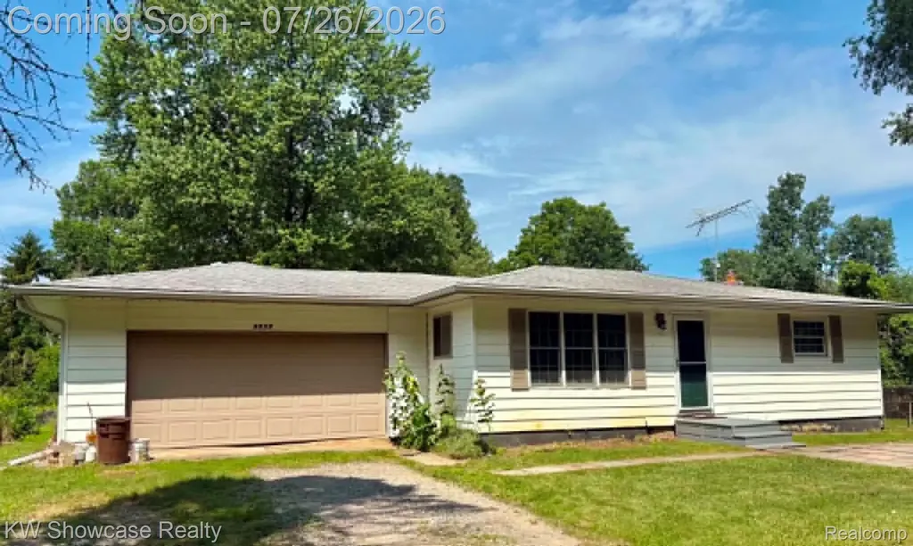 8835 Long Lane Independence Charter Township MI 48348