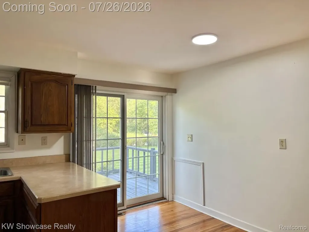 8835 Long Lane Independence Charter Township MI 48348