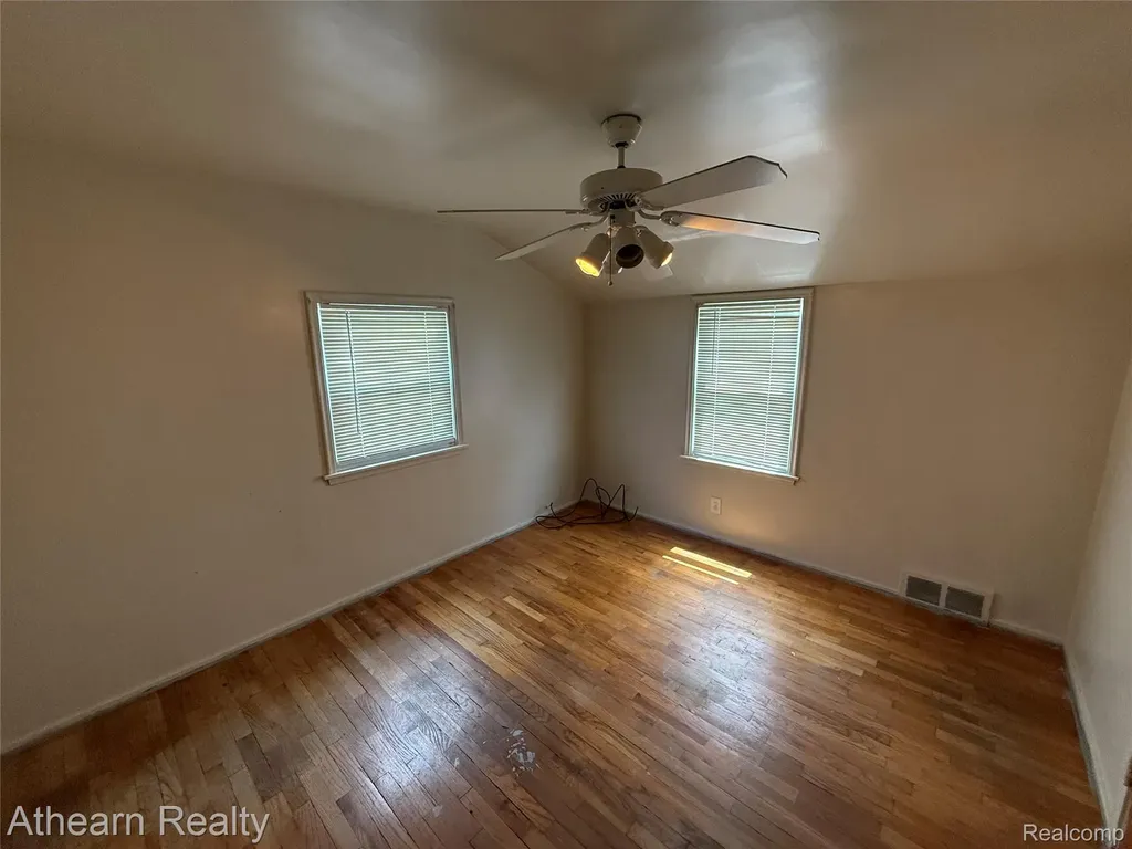 3405 Holly Avenue Flint City MI 48506