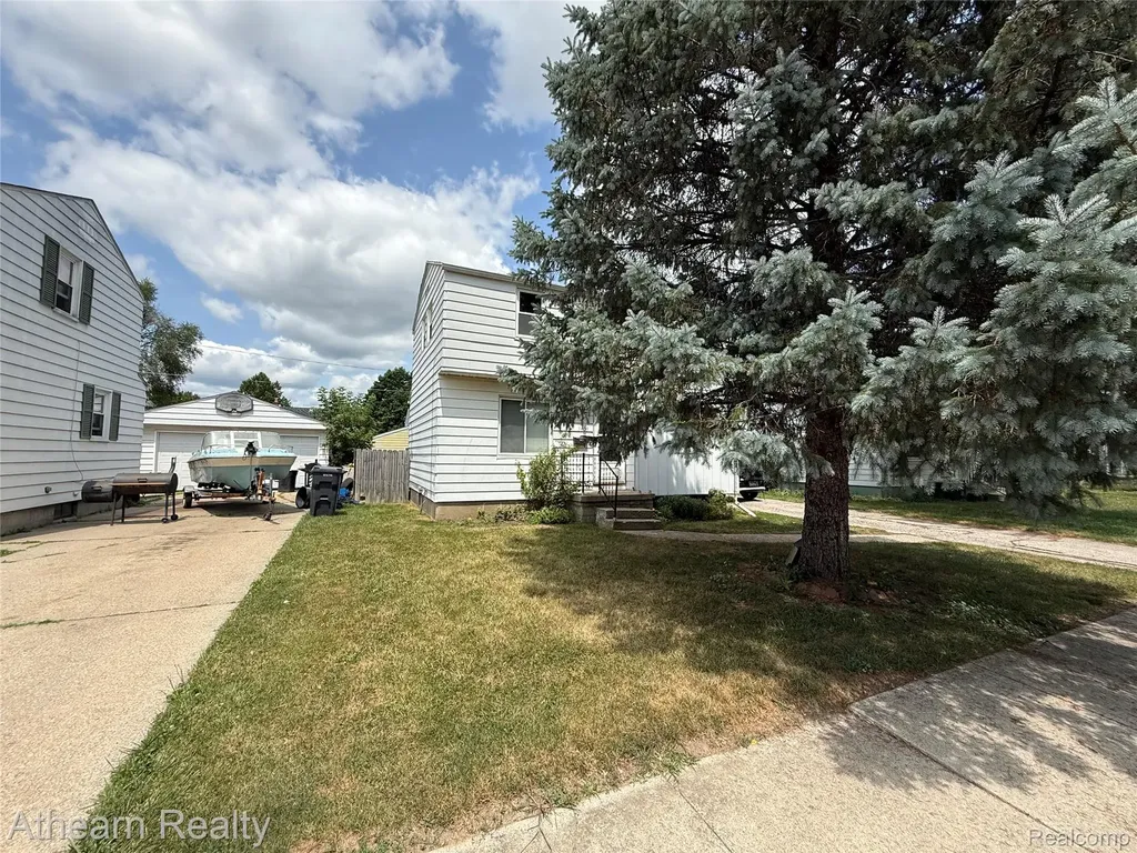3405 Holly Avenue Flint City MI 48506