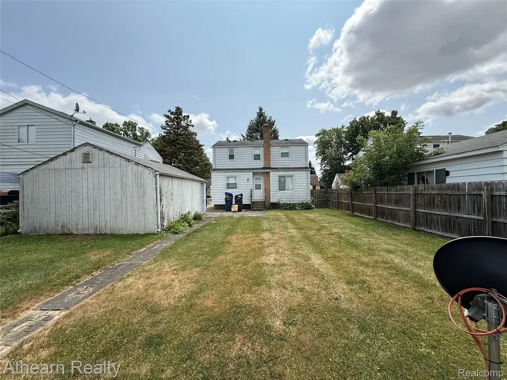 3405 Holly Avenue Flint City MI 48506