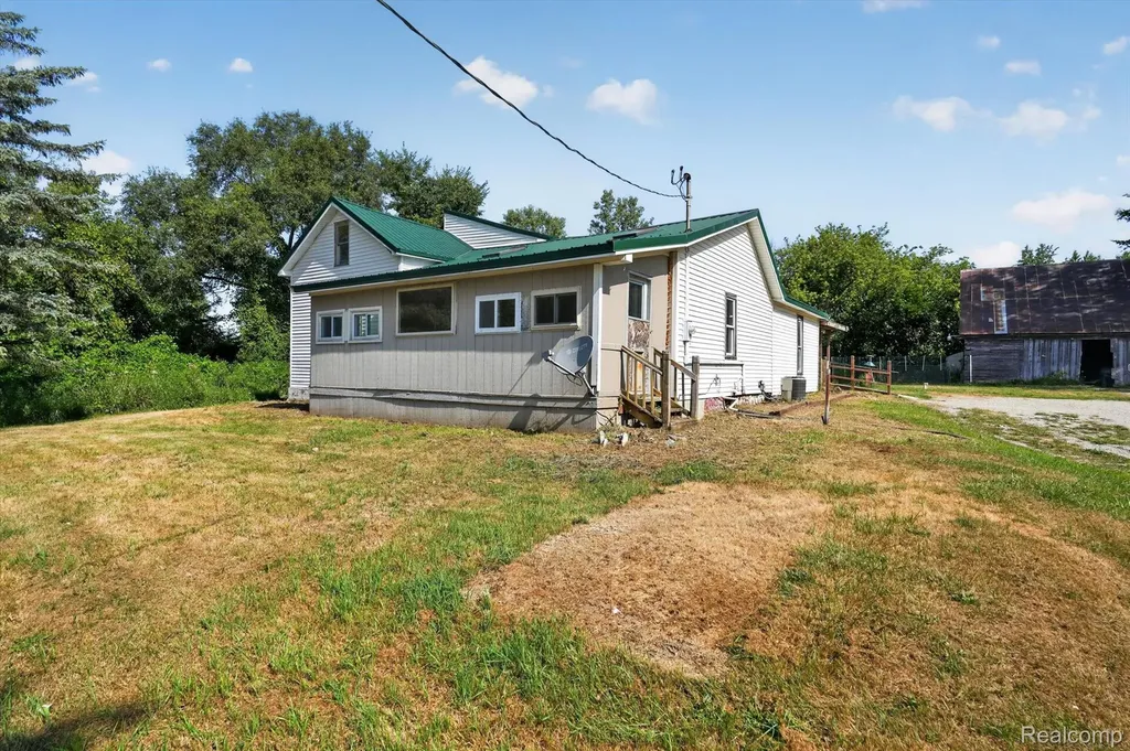 10470 Baldwin Road Gaines Township MI 48436